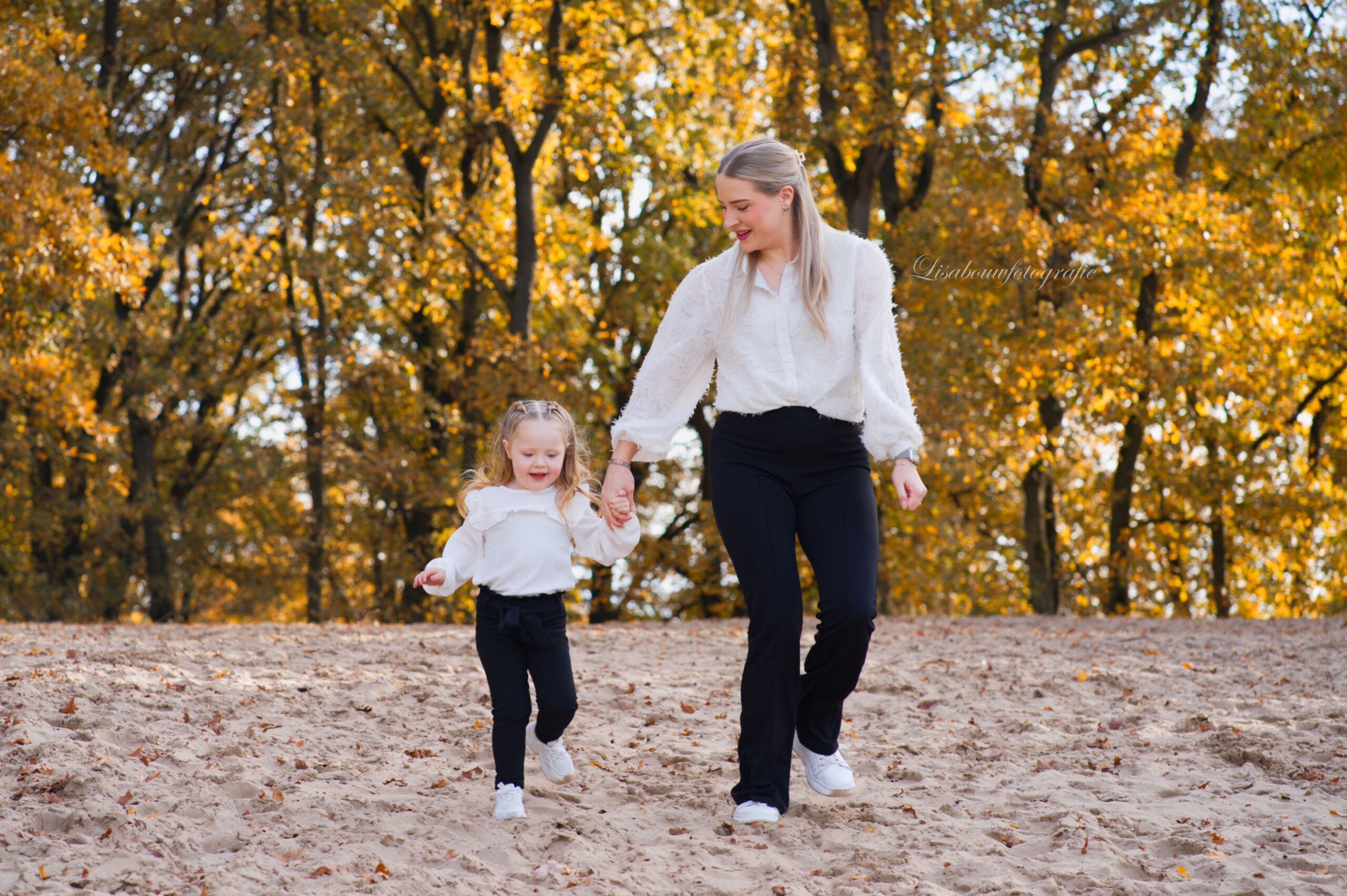 moeder en dochter fotoshoot buiten